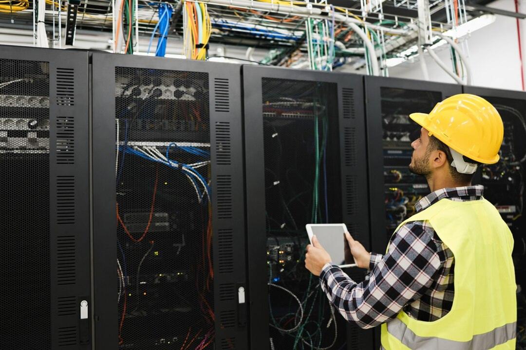 Data Center & Infrastructure – Advantages